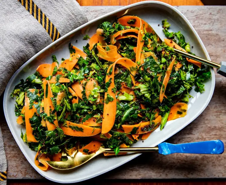 Savoy-Cabbage-and-Carrot-Salad-with-Honey-Mustard-Dressing