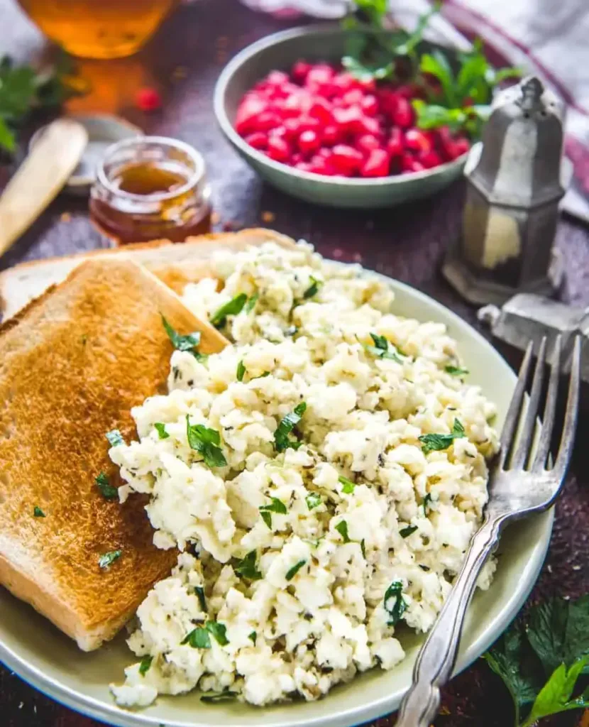 Scrambled-Egg-Whites