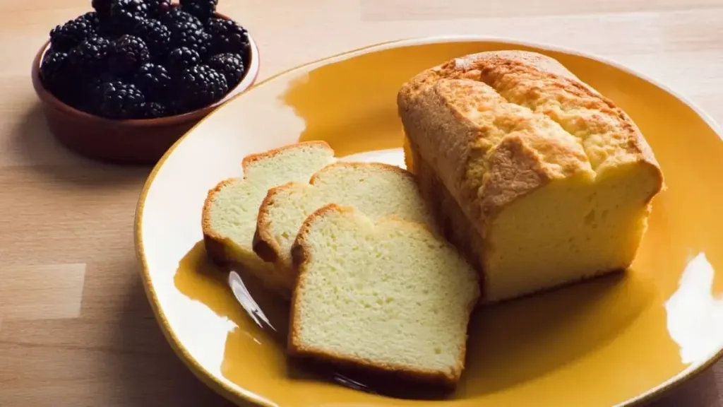 Sensational-Old-Fashioned-Pound-Cake-With-Self-Rising-Flour