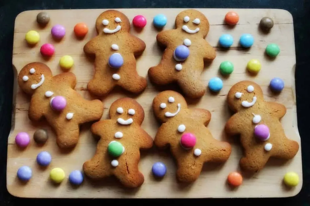 Simple-gingerbread-man-cookies