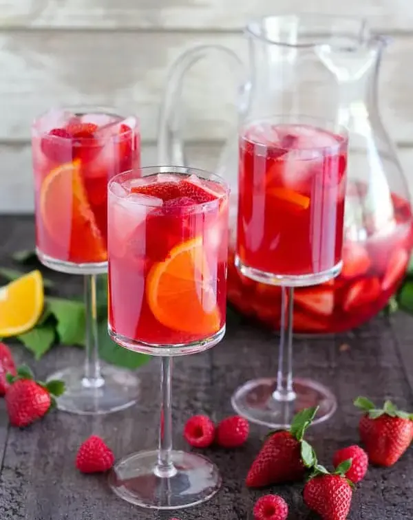 Strawberry-Sangria