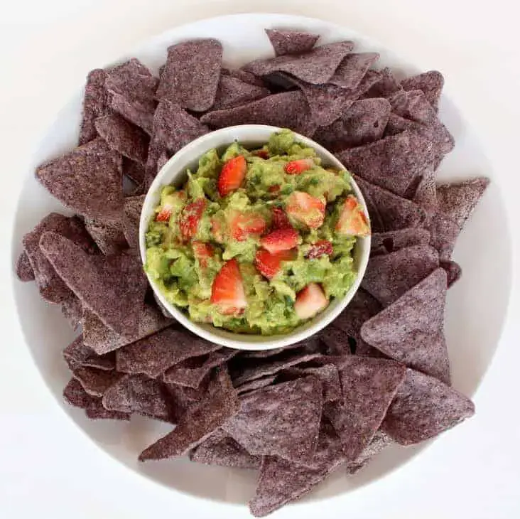 Strawberry-basil-guacamole