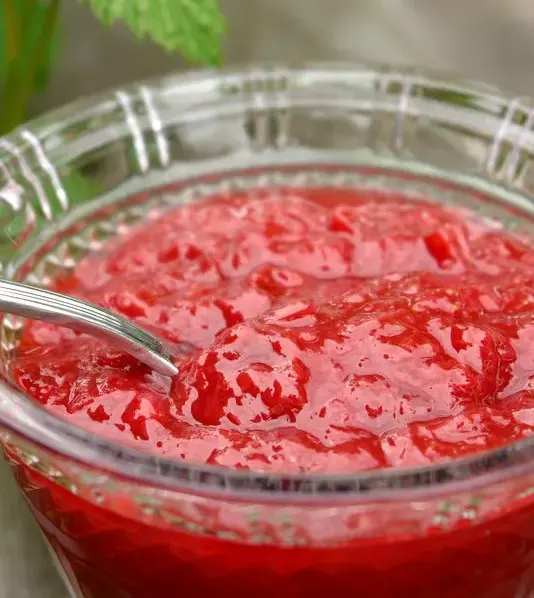 Strawberry-rhubarb-compote