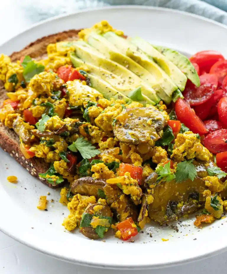 Tofu-Scramble-with-Vegetables