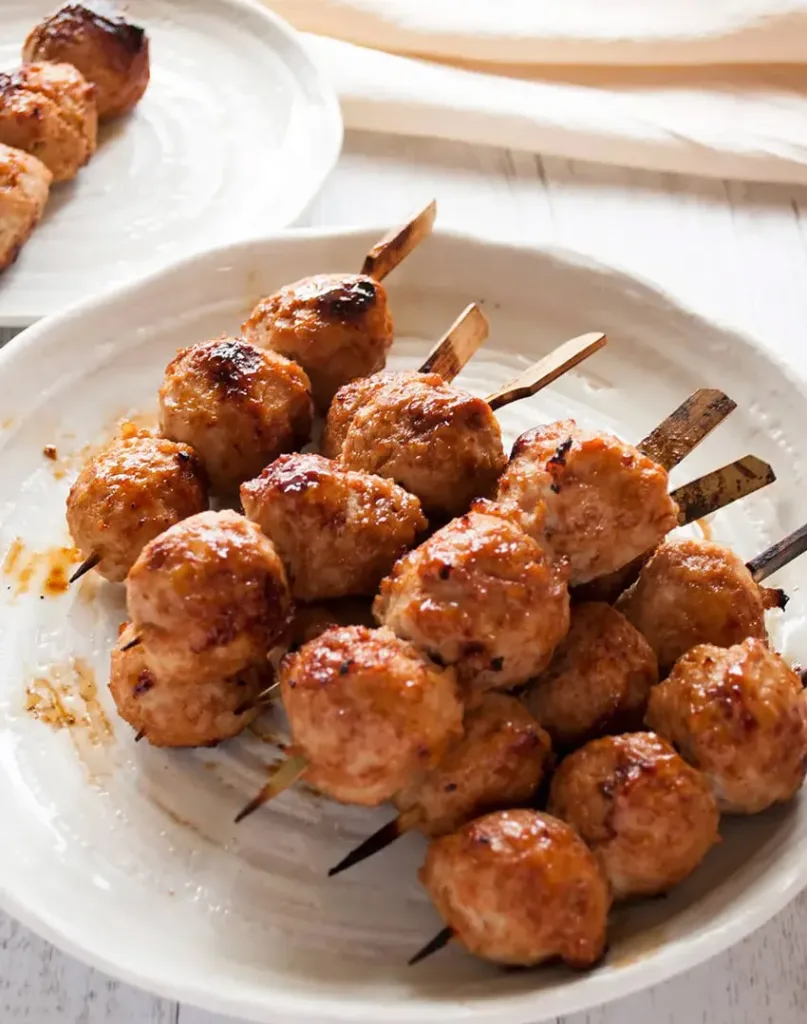 Tsukune_japanese-chicken-meatballs