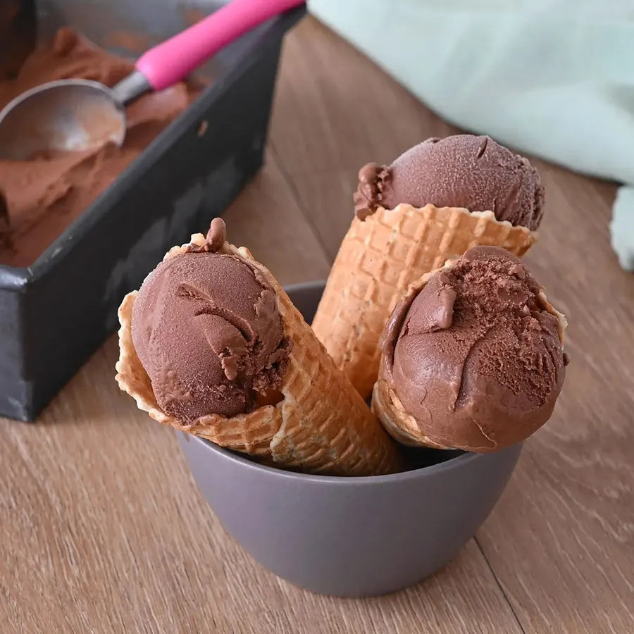 Vegan-Chocolate-Ice-Cream