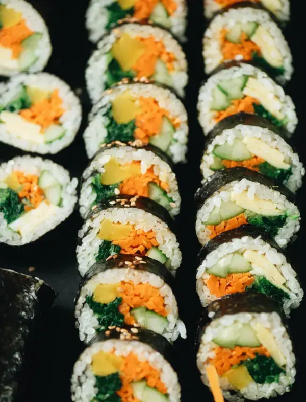 Vegetarian-Kimbap-Rolls