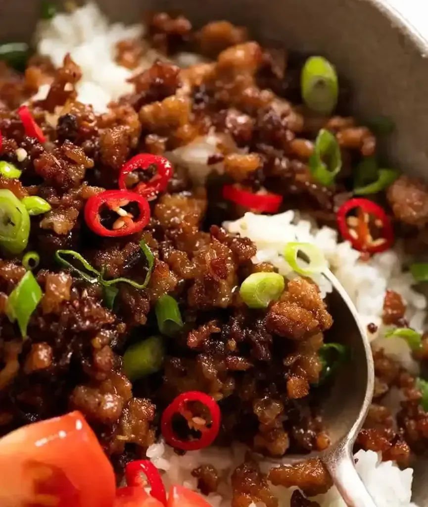 Vietnamese-caramelized-pork-bowls