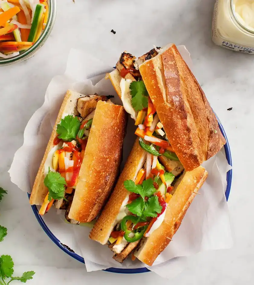 Vietnamese-vegetarian-banh-mi-sandwich