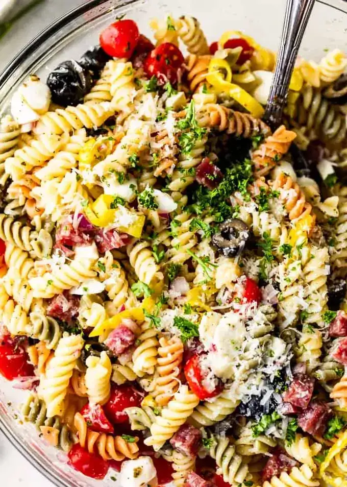 Zesty-Pepperoncini-Pasta-Salad