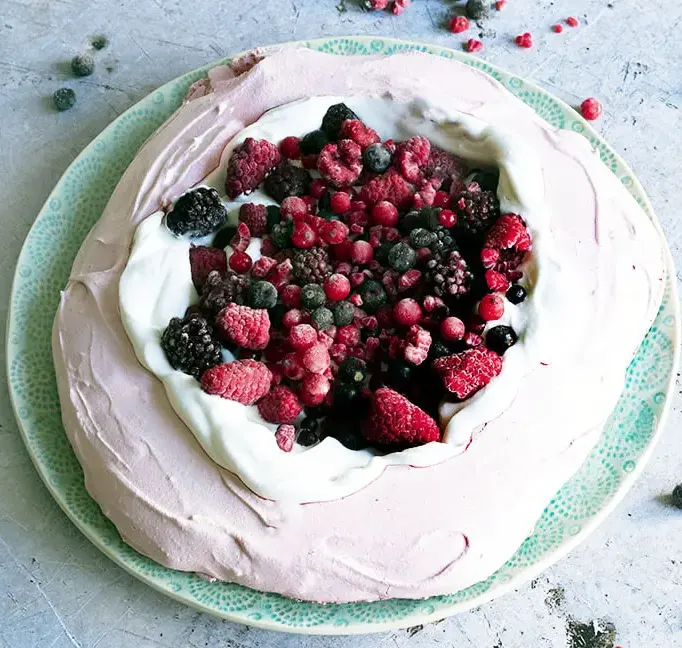 aquafaba-pavlova