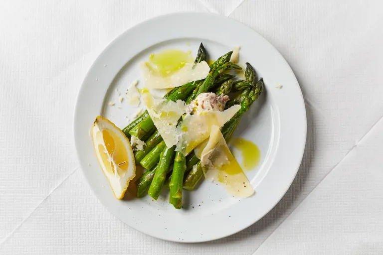 asparagus-with-anchovy-butter-and-parmesan