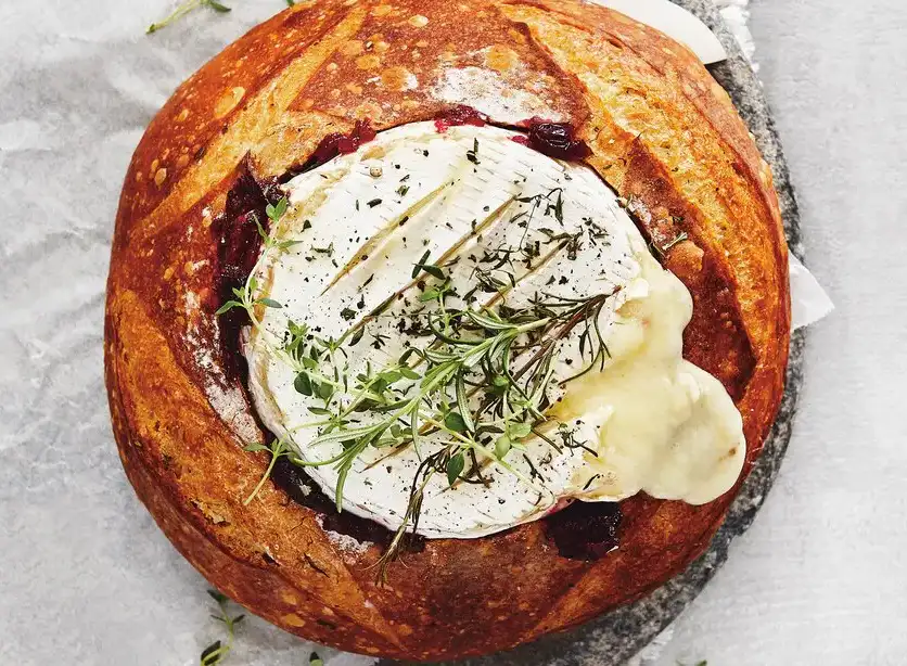 baked-brie-with-cranberry-chutney