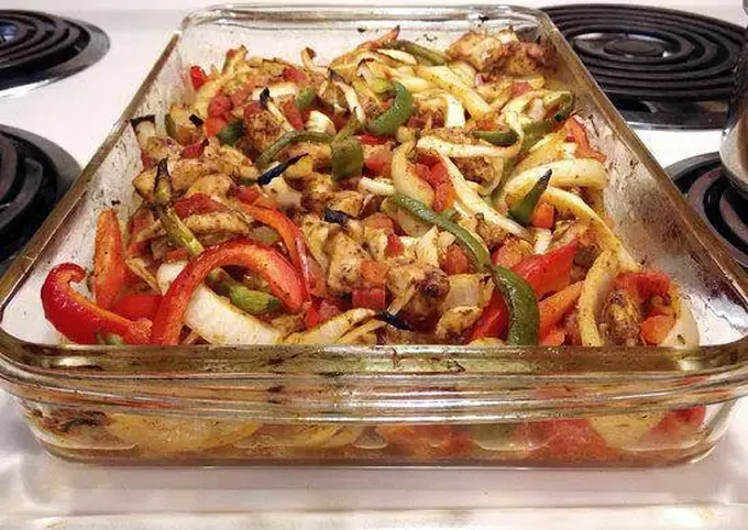 baked-chicken-fajitas