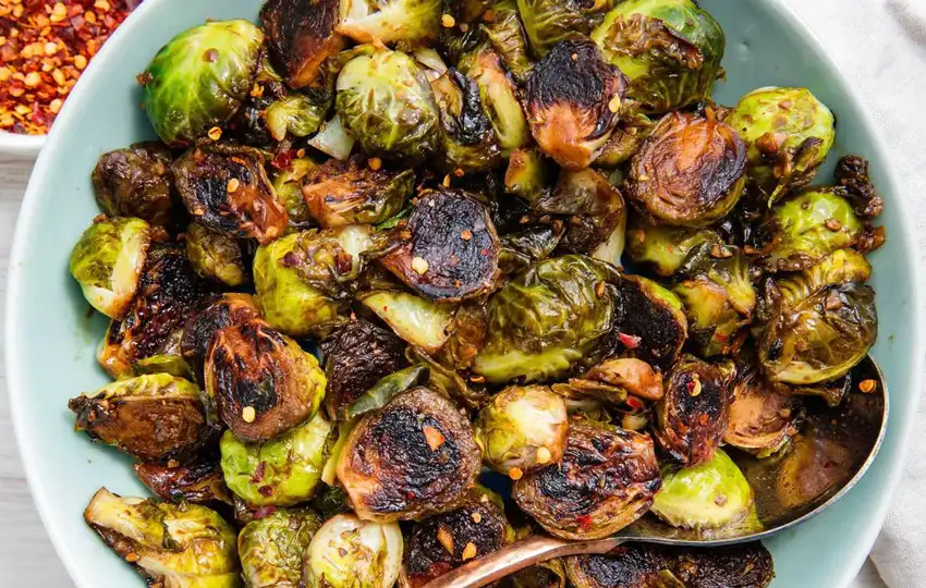 balsamic-glazed-brussels-sprouts