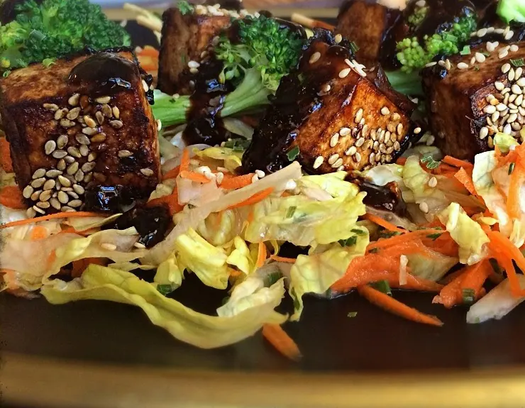 broccoli-and-sweet-chili-tofu-skewers