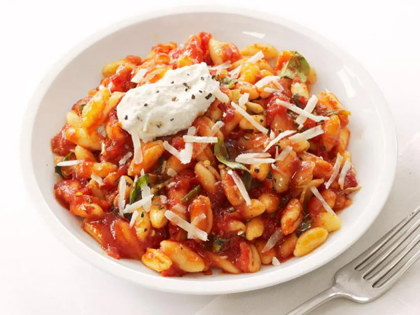 cavatelli-with-tomato-sauce-and-ricotta