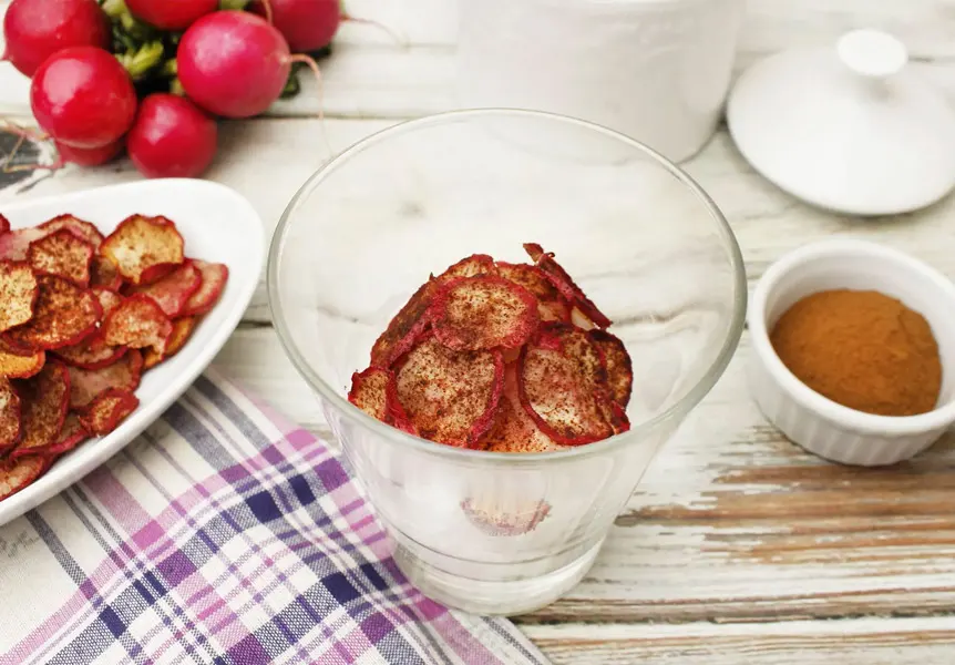 cinnamon-spiced-radish-chips