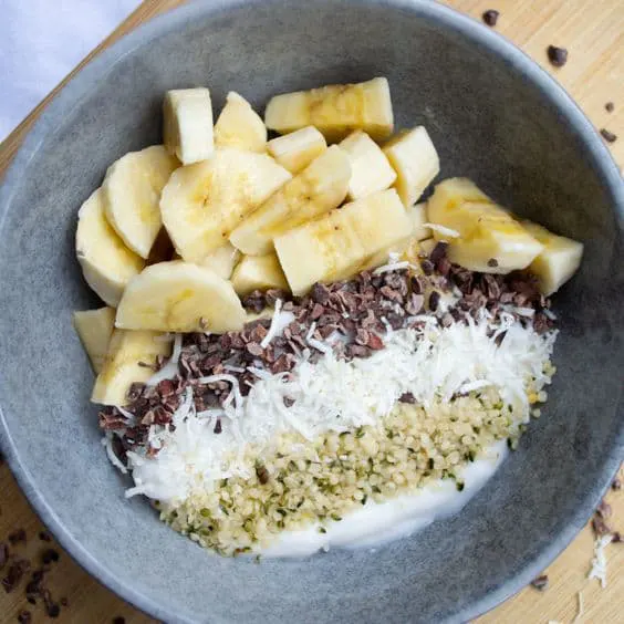 coconut-yogurt-bowl-with-cacao-and-banana