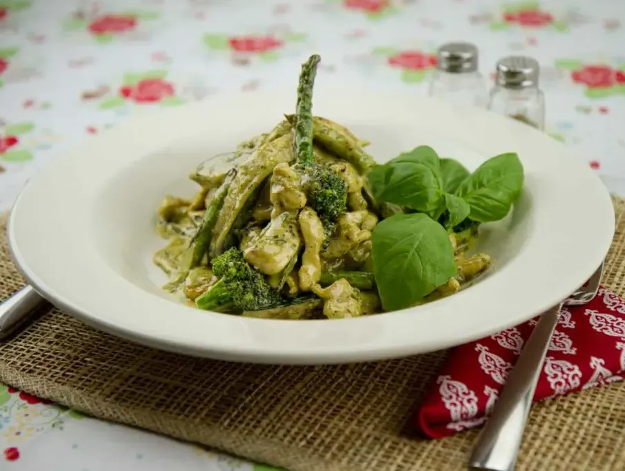 creamy-pesto-primavera