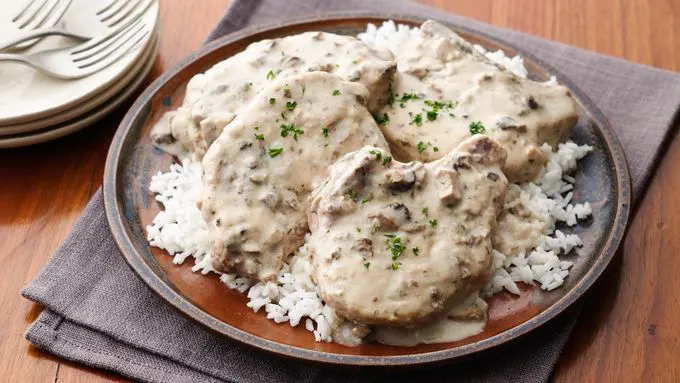 creamy-rank-pork-chops