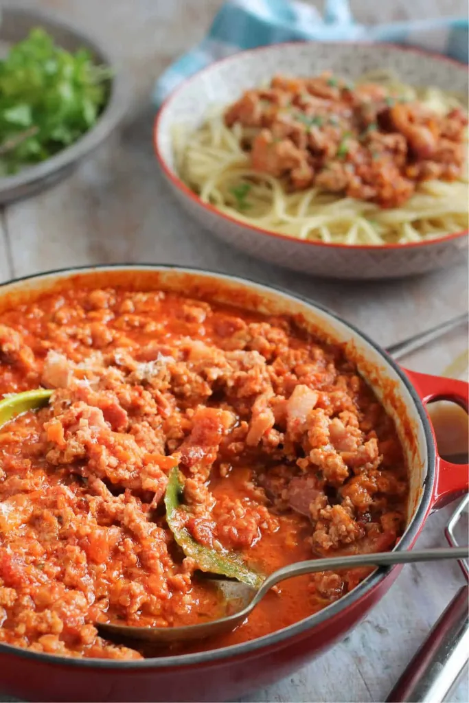 easy-pork-bolognese