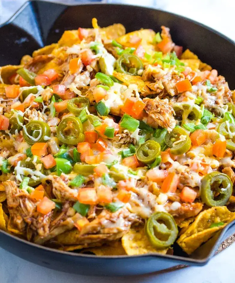 easy-spicy-doritos-nachos-with-cheese