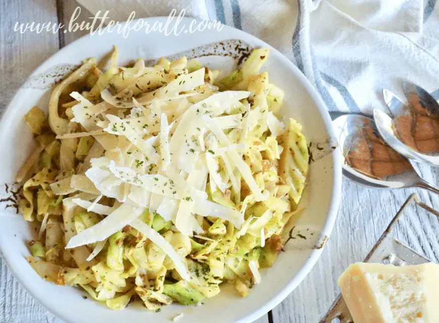 garlic-butter-over-cabbage-noodles