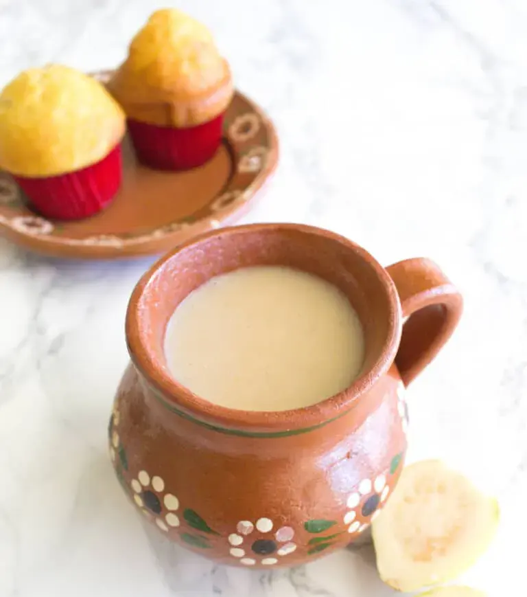 guava-atole