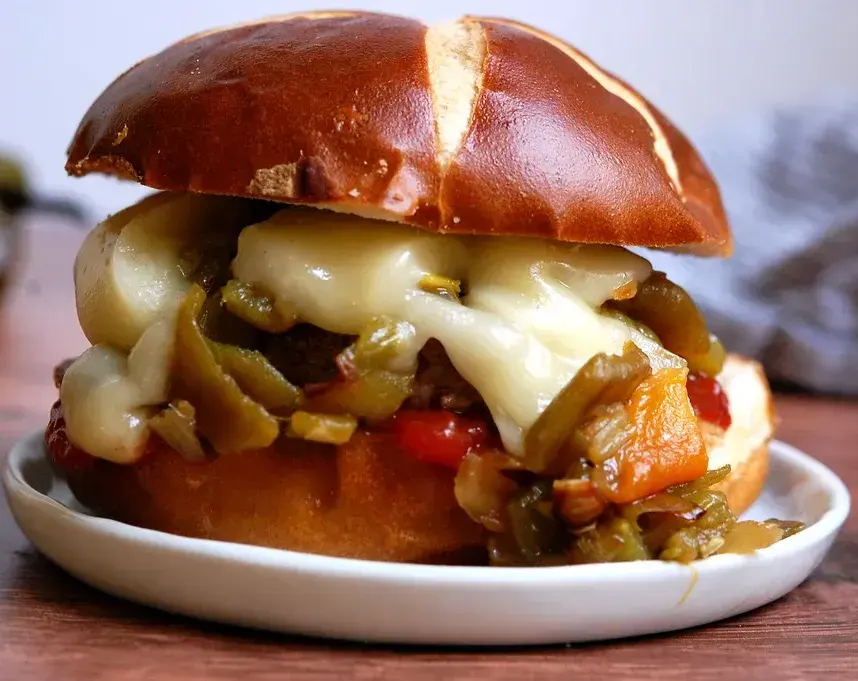 hatch-green-chile-cheese-burgers