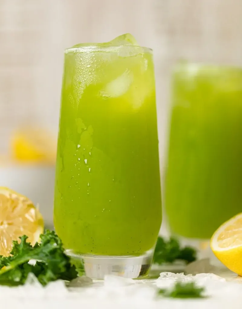 healthy-kale-lemonade