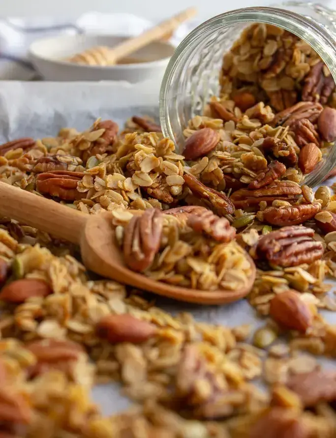 honey-roasted-pecan-granola