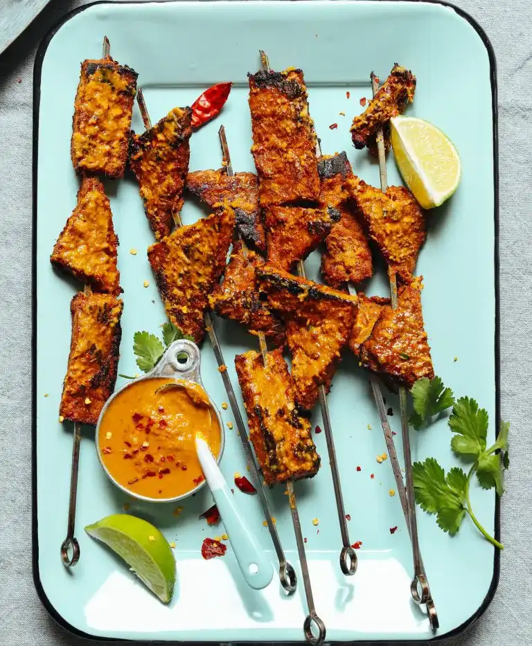 indonesian-tempeh-satay-skewers