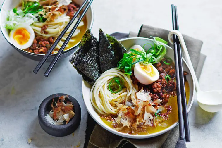 japanese-egg-and-pork-curry-soup