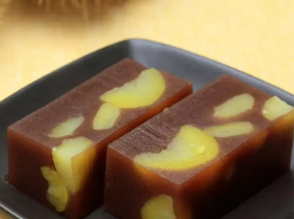 japanese-kuri-youkan-chestnut-jelly-cake