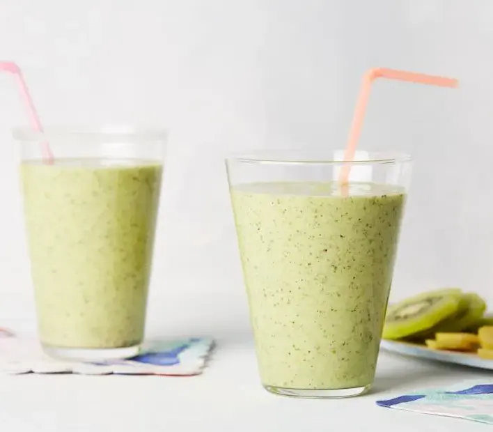 kiwi-ginger-zinger-protein-smoothie