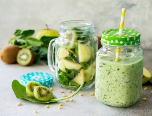 20 Easy Kiwi Smoothie Recipes (Full of Vitamins)