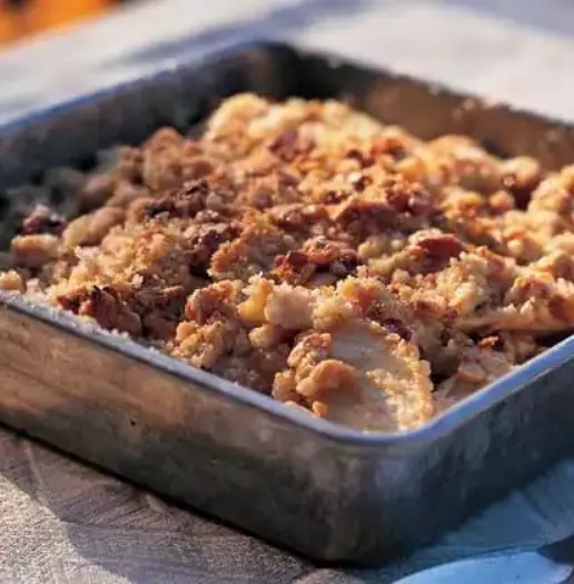 maple-butter-apple-crisp