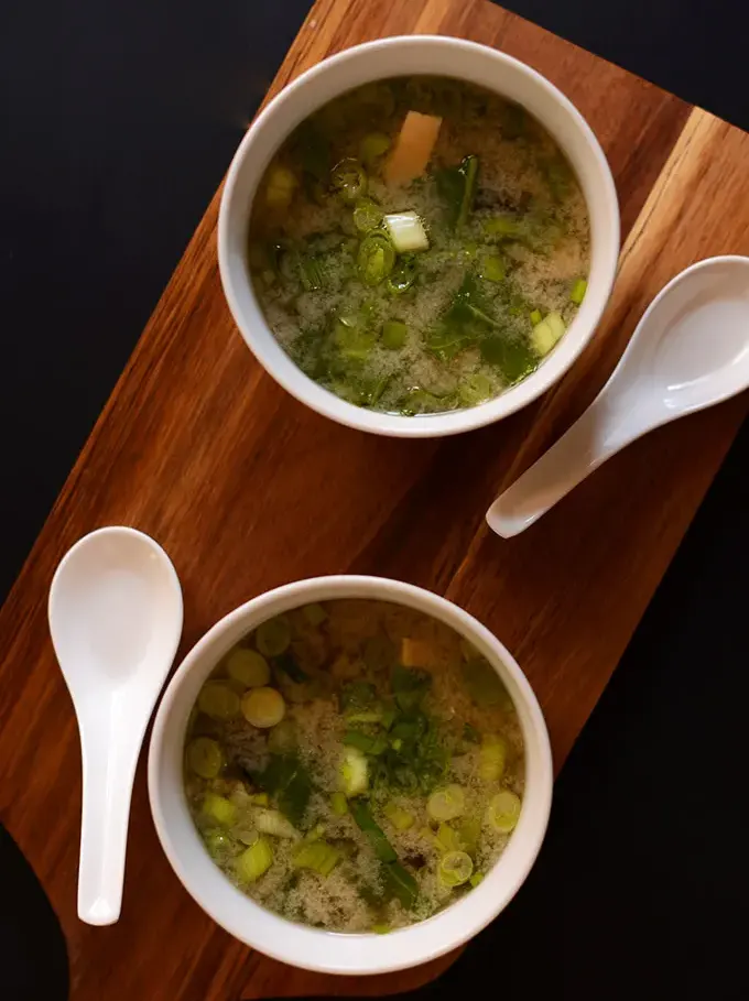 miso-soup-with-tofu-and-vegetables