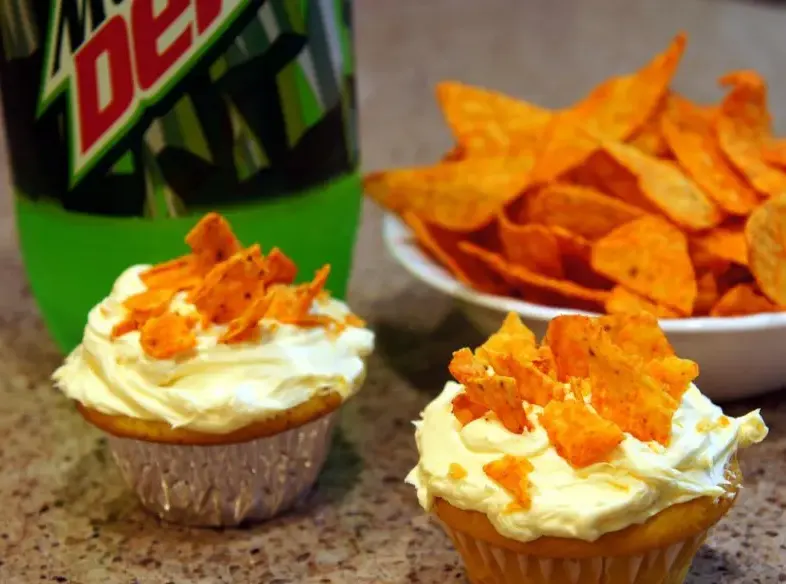 moutain-dew-and-doritos-cupcake