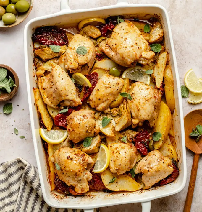 one-pan-mediterranean-chicken-bake