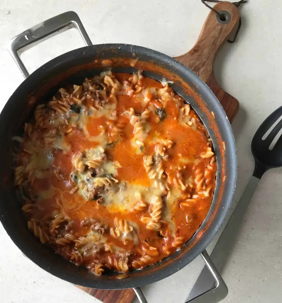 one-pot-mince-and-pasta