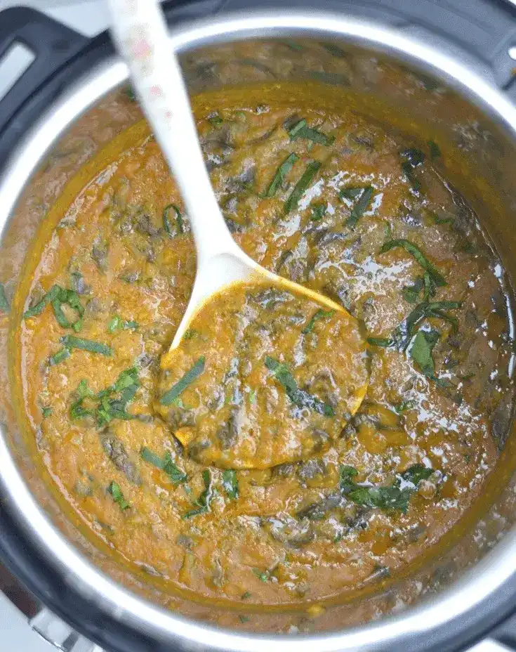 palak-dal-(spinach-lentil-soup)