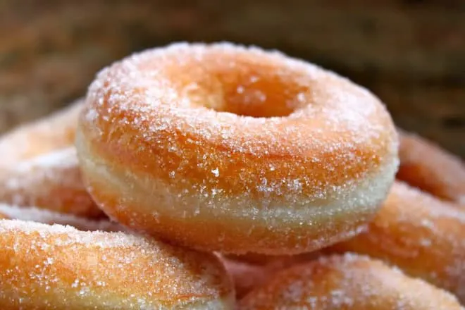 perfect-yeast-doughnuts