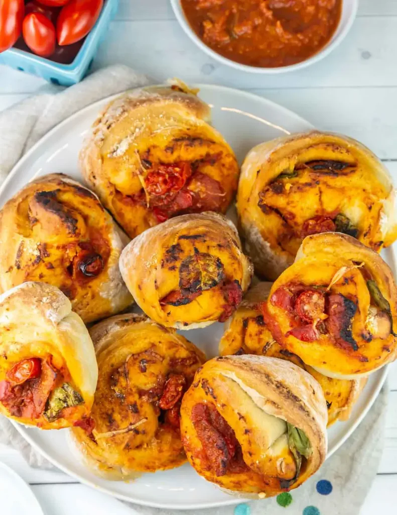 quick-homemade-pizza-rolls