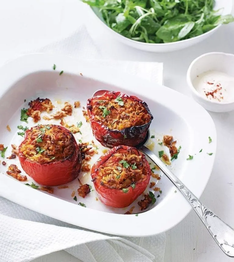 red-peppers-stuffed-with-pork-and-rice