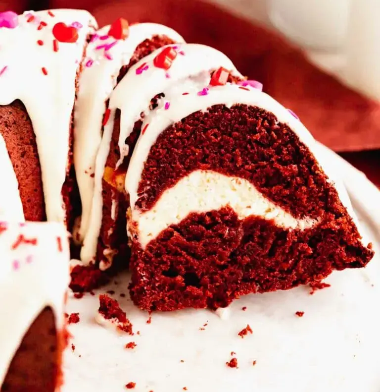 red-velvet-pound-cake