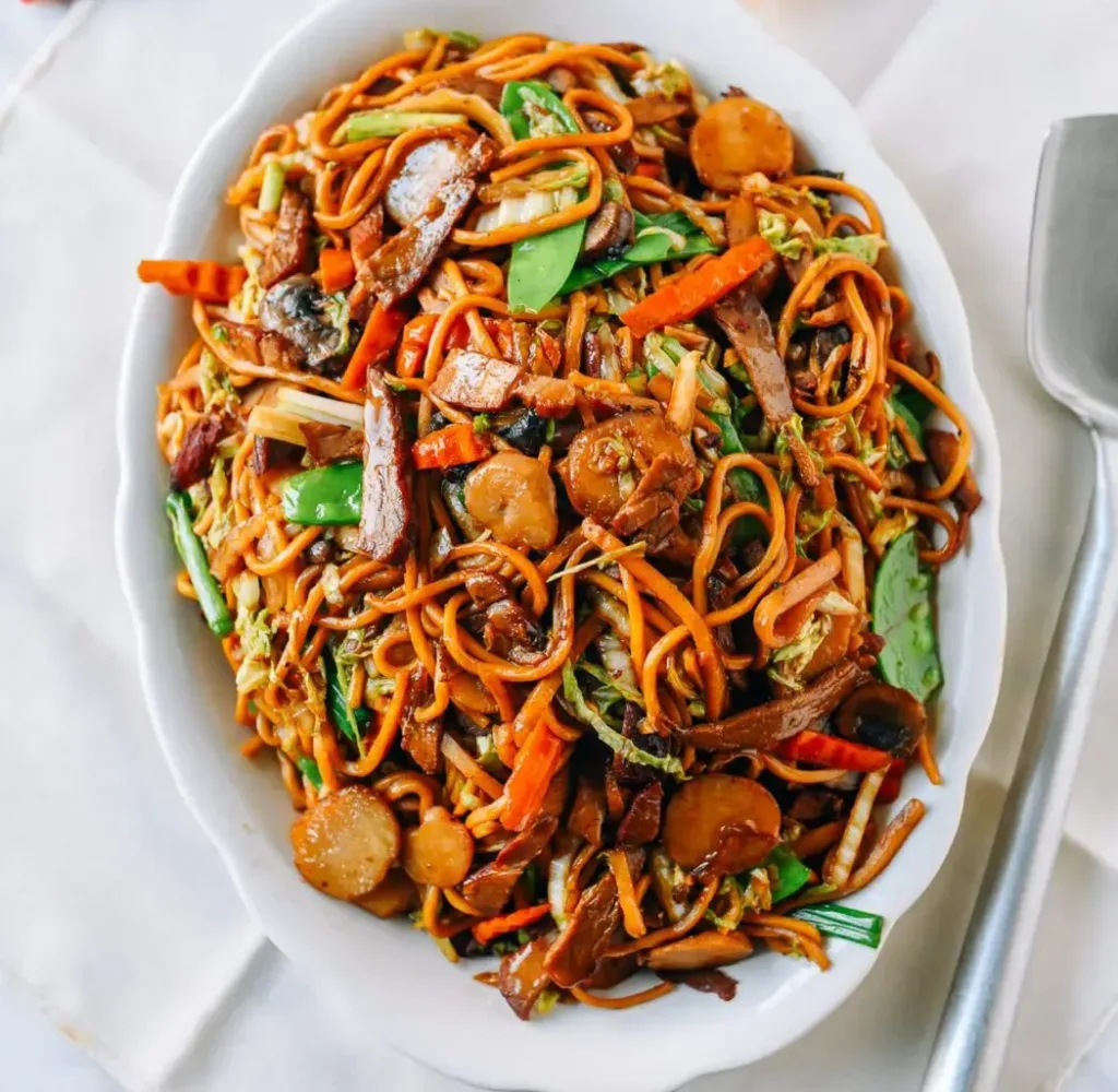 roast-pork-lo-mein