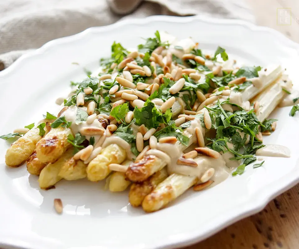 roasted-white-asparagus-with-tahini-lemon-sauce