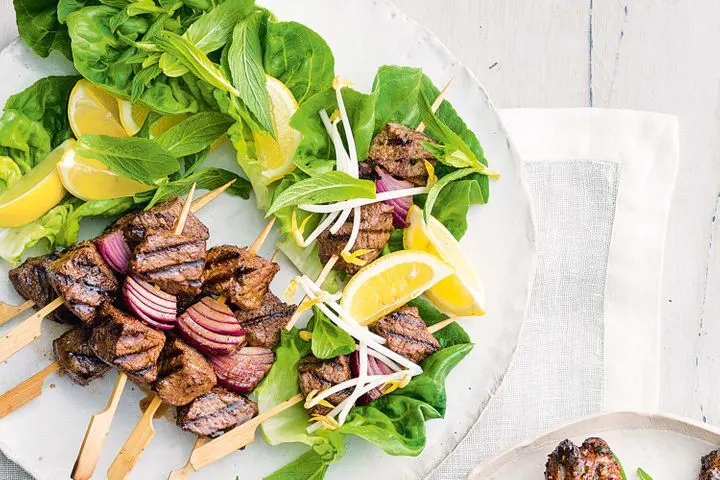 salt-and-pepper-beef-and-lettuce-wraps